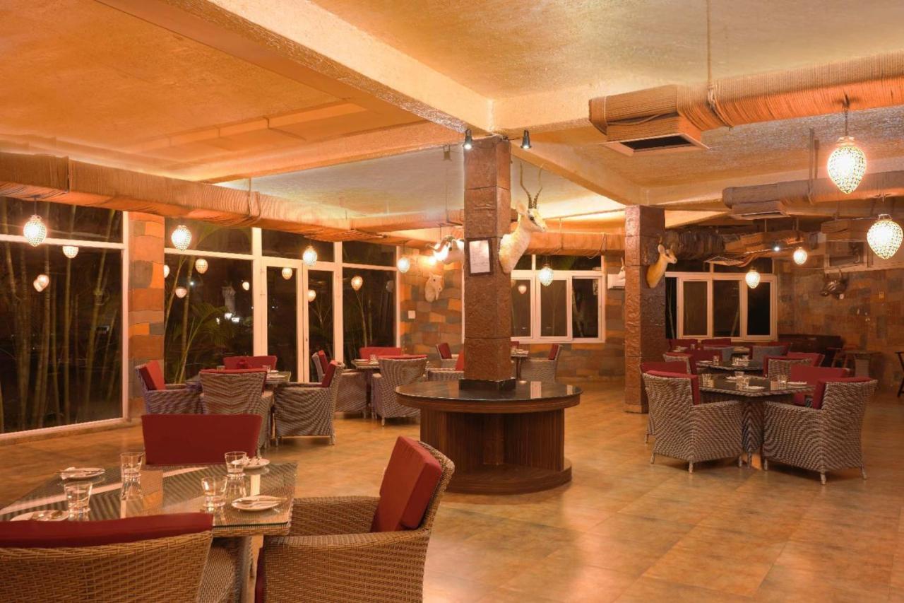 Country Inn Tarika Riverside Resort Jim Corbett Garjia Dış mekan fotoğraf