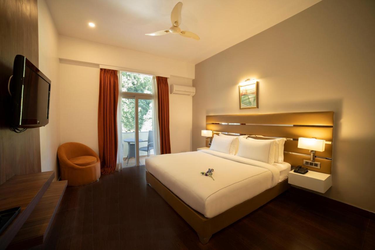 Country Inn Tarika Riverside Resort Jim Corbett Garjia Dış mekan fotoğraf