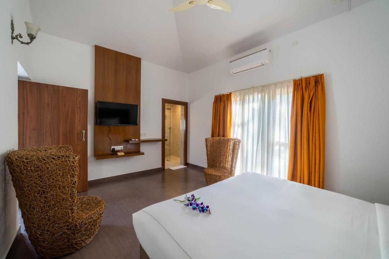 Country Inn Tarika Riverside Resort Jim Corbett Garjia Dış mekan fotoğraf