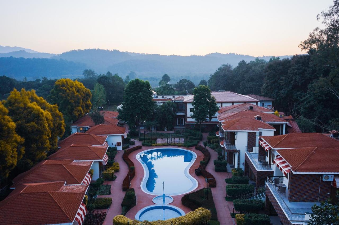 Country Inn Tarika Riverside Resort Jim Corbett Garjia Dış mekan fotoğraf