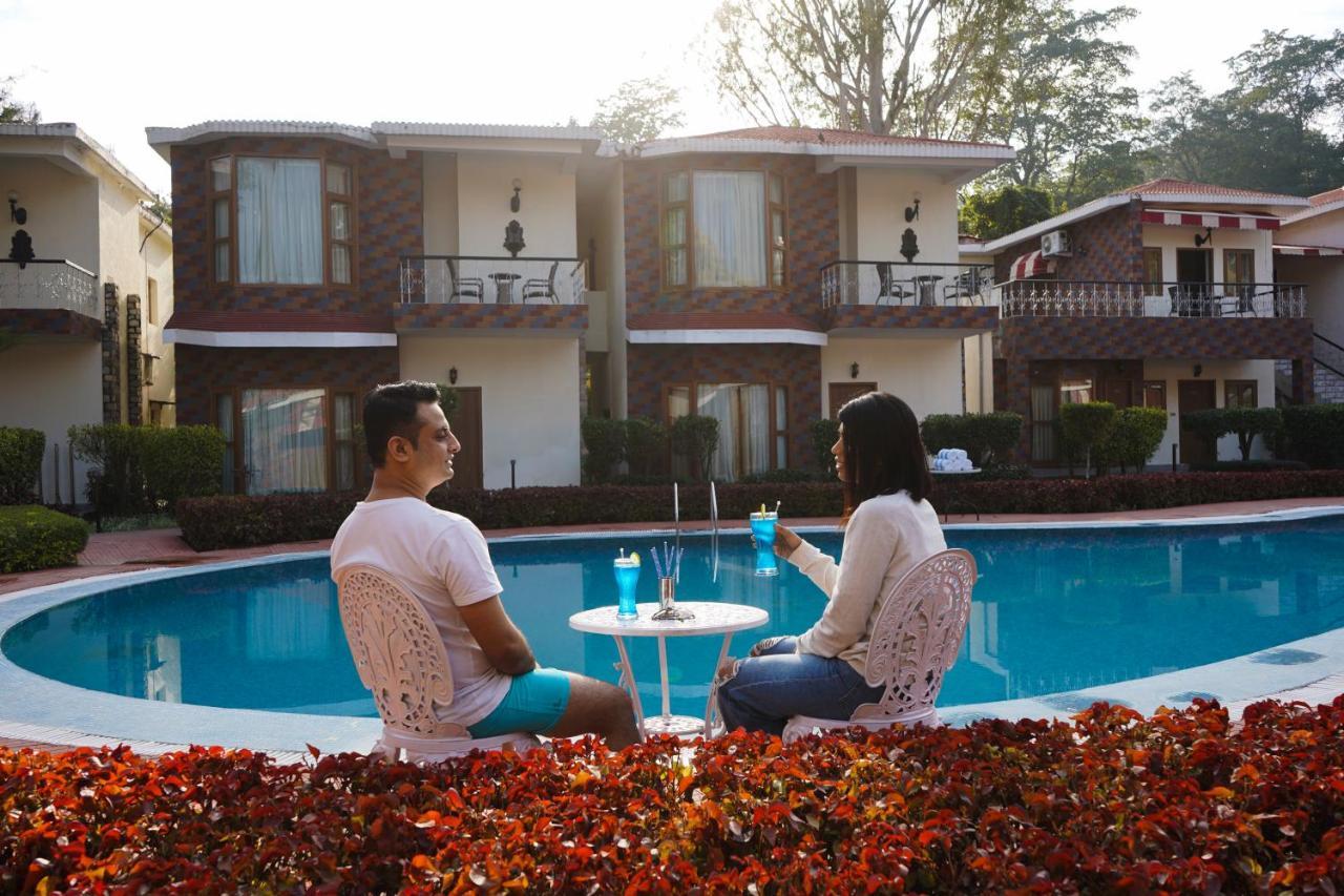 Country Inn Tarika Riverside Resort Jim Corbett Garjia Dış mekan fotoğraf