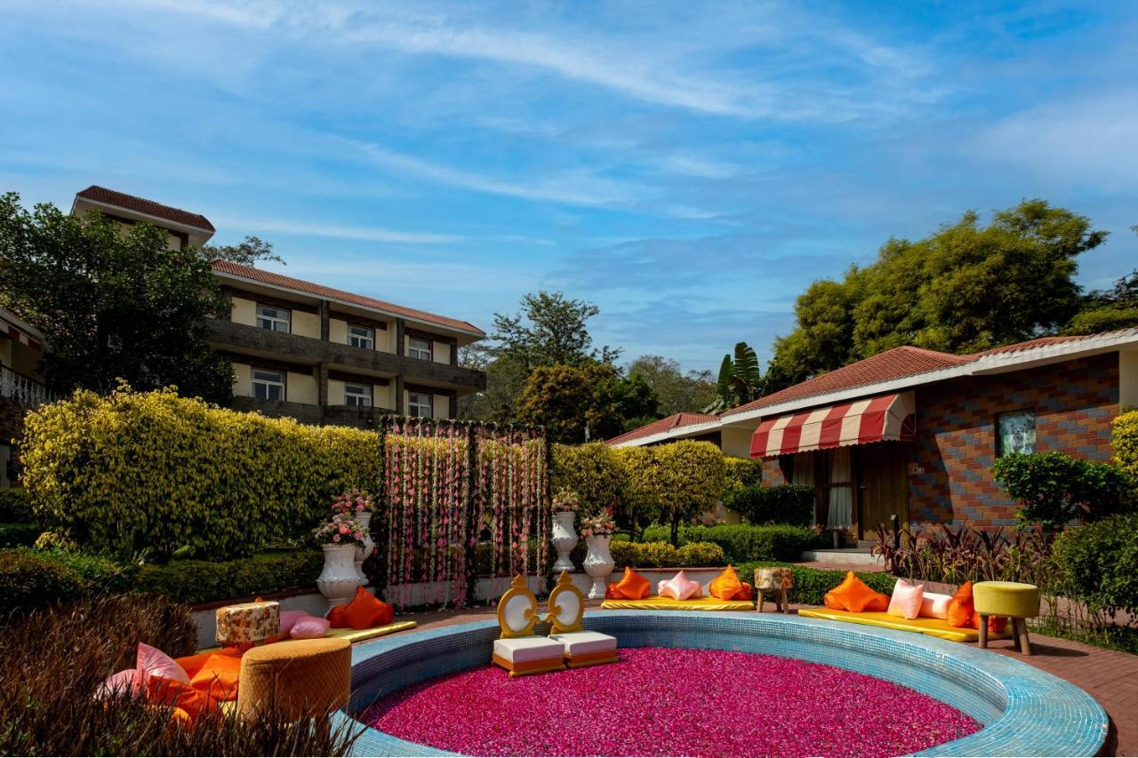 Country Inn Tarika Riverside Resort Jim Corbett Garjia Dış mekan fotoğraf